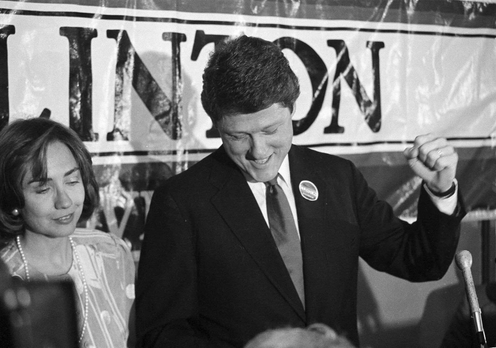 1984: Wins third term as Arkansas governor